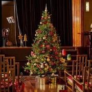 Grandis fir kunstkerstboom prelit verlicht dia. 111-H150 cm groen/warm...