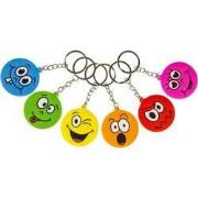 Decopatent 48 STUKS Vrolijke Gezichten Smiley Sleutelhangers - Uitdeel...
