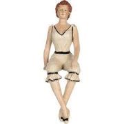 Clayre & Eef Decoratie Beeld Vrouw 12x10x29 cm Beige Kunststof