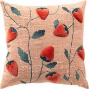 STRAWBERRY - sierkussen 45x45 cm - aardbeien - Peach Powder - roze