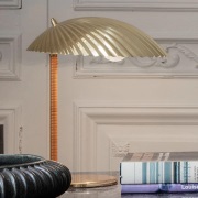 GUBI - 5321 Tafellamp Geelkoper/Geelkoper